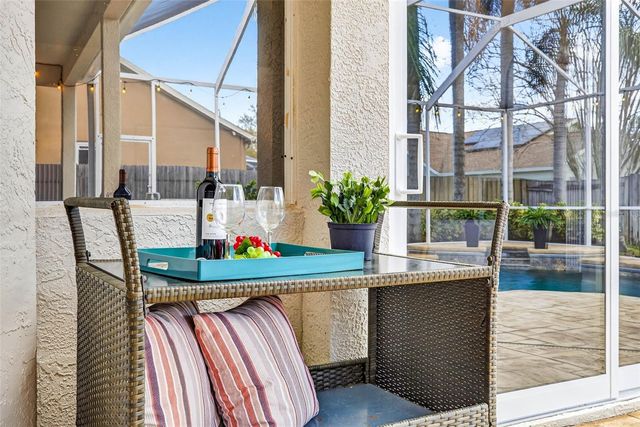 9608 WOODBAY DRIVE, Tampa, FL 33626