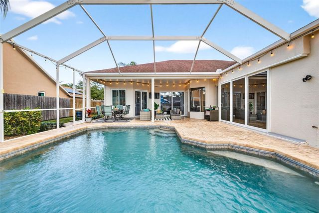 9608 WOODBAY DRIVE, Tampa, FL 33626