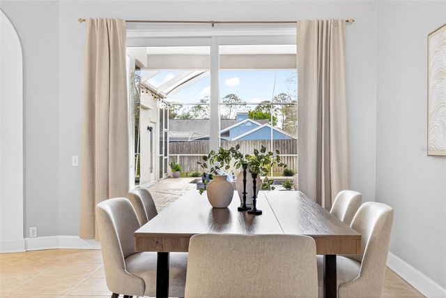 9608 WOODBAY DRIVE, Tampa, FL 33626