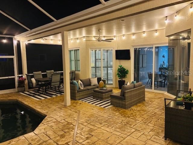 9608 WOODBAY DRIVE, Tampa, FL 33626