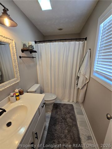 18 Boston Harbor, Cameron, NC 28326