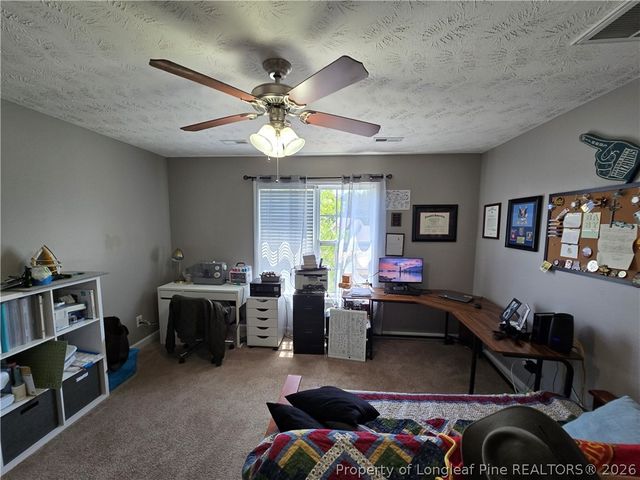 18 Boston Harbor, Cameron, NC 28326