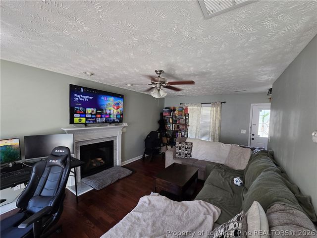 18 Boston Harbor, Cameron, NC 28326