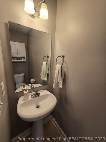 18 Boston Harbor, Cameron, NC 28326