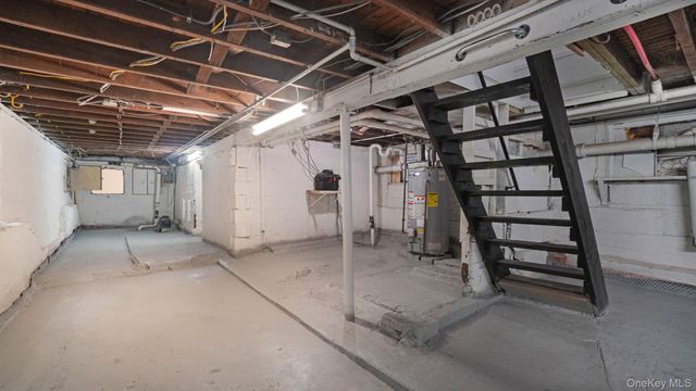 2738 Miles Avenue, Bronx, NY 10465