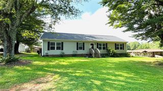 4970 Oak Garden Drive, Kernersville, NC 27284