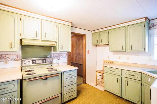 6325 S Bascom Trail, Willcox, AZ 85643