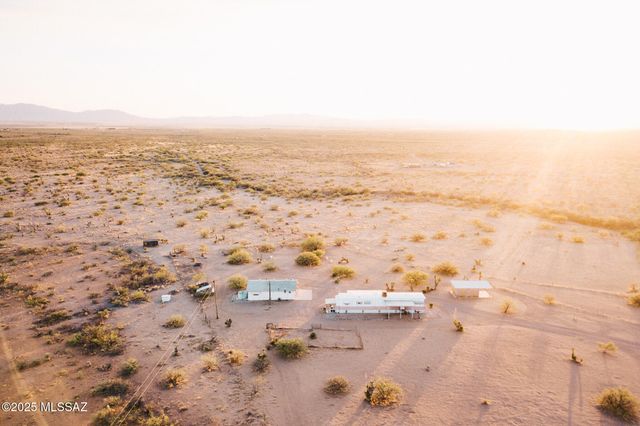 6325 S Bascom Trail, Willcox, AZ 85643