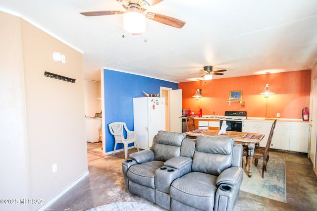 6325 S Bascom Trail, Willcox, AZ 85643