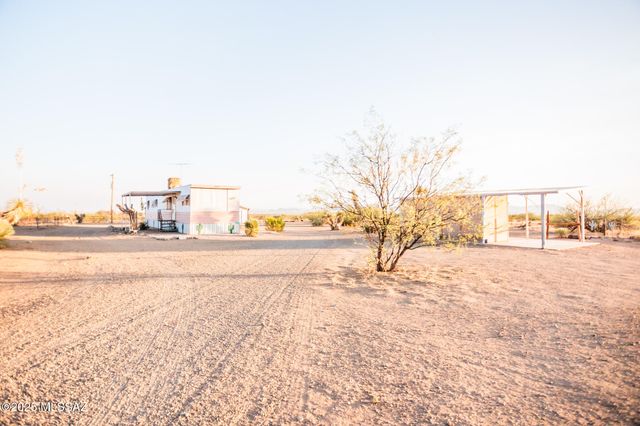 6325 S Bascom Trail, Willcox, AZ 85643
