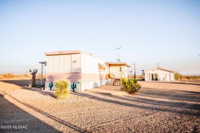 6325 S Bascom Trail, Willcox, AZ 85643