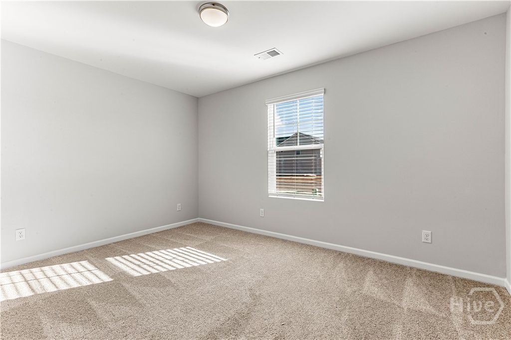 Image 12 of property listing at 110 Hasty Point Road, Savannah, GA 31407