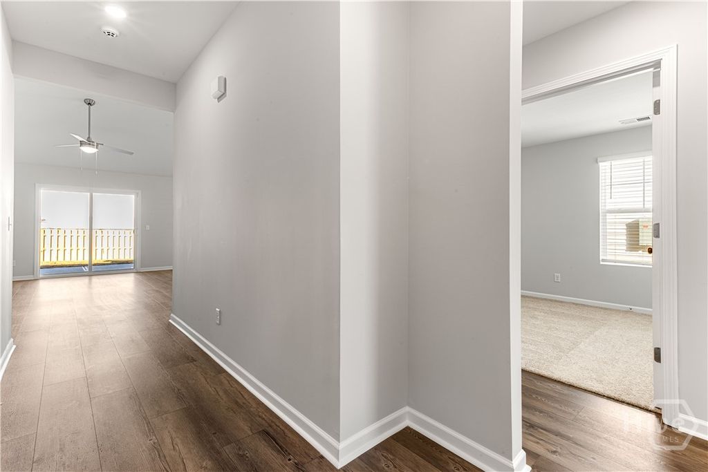 Image 5 of property listing at 110 Hasty Point Road, Savannah, GA 31407