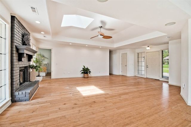 1304 NW K Street, Bentonville, AR 72712