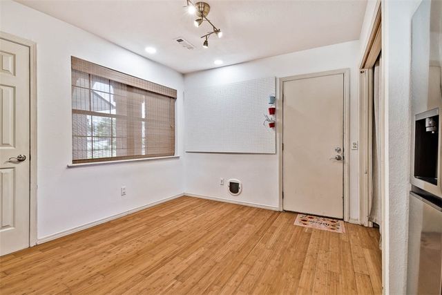 1304 NW K Street, Bentonville, AR 72712