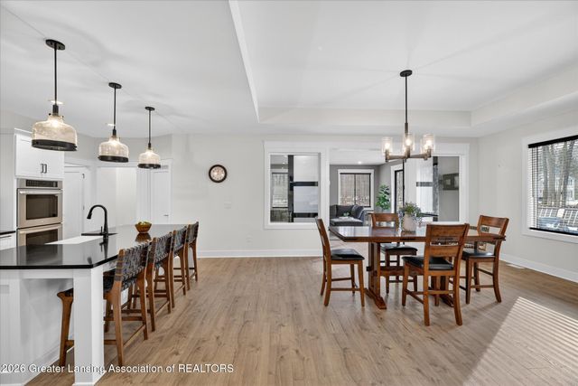 4339 River Glen Drive, Okemos, MI 48864