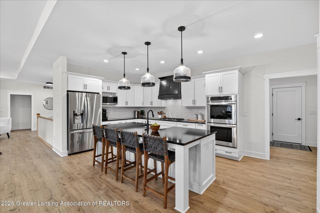 4339 River Glen Drive, Okemos, MI 48864