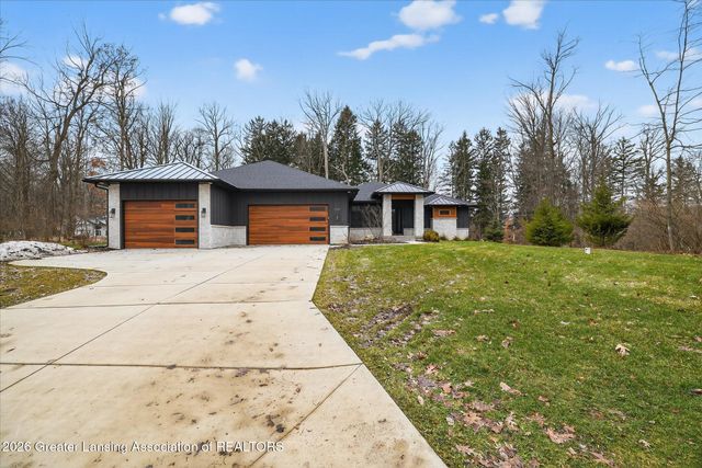 4339 River Glen Drive, Okemos, MI 48864