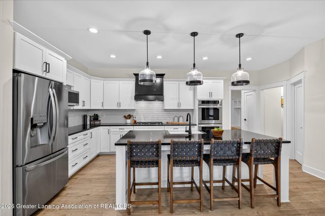 4339 River Glen Drive, Okemos, MI 48864