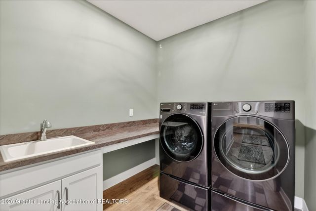 4339 River Glen Drive, Okemos, MI 48864