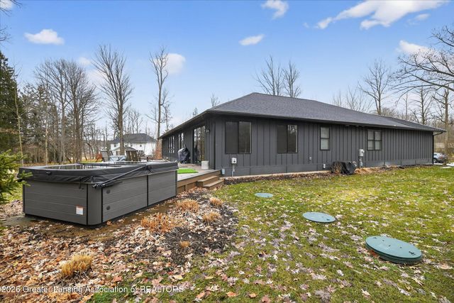4339 River Glen Drive, Okemos, MI 48864
