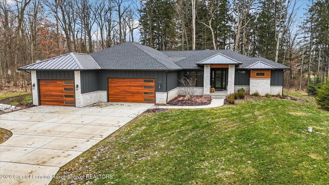 4339 River Glen Drive, Okemos, MI 48864