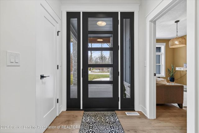 4339 River Glen Drive, Okemos, MI 48864