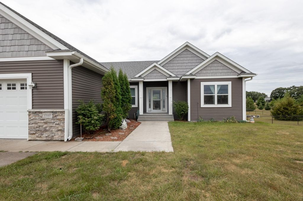 30668 139th Street NW, Princeton, MN 55371