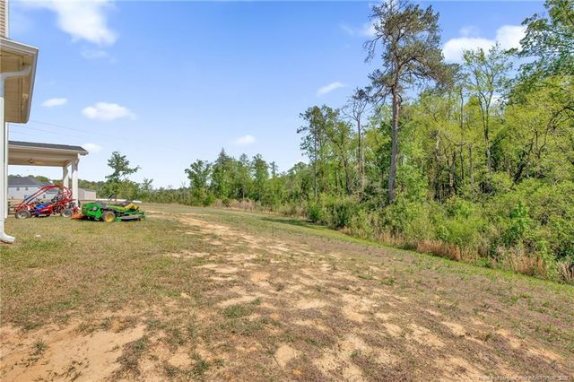 6132 Shannon Woods Way, Hope Mills, NC 28348