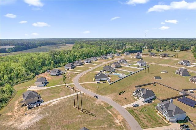 6132 Shannon Woods Way, Hope Mills, NC 28348