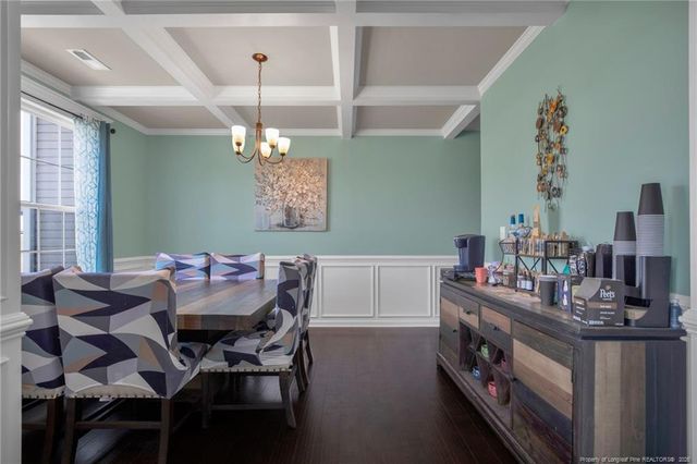 6132 Shannon Woods Way, Hope Mills, NC 28348