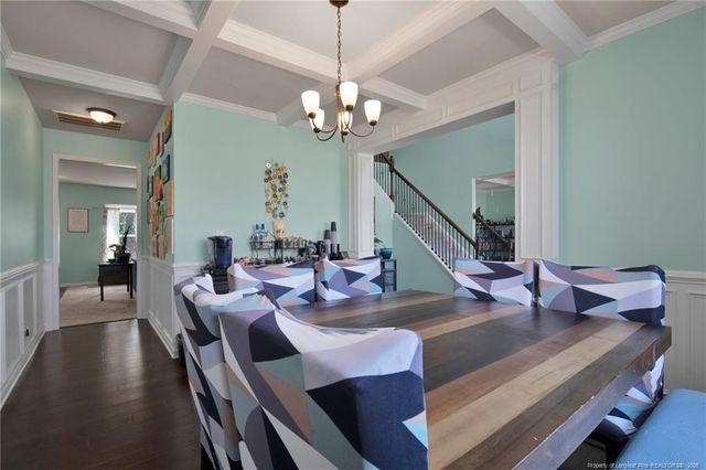 6132 Shannon Woods Way, Hope Mills, NC 28348