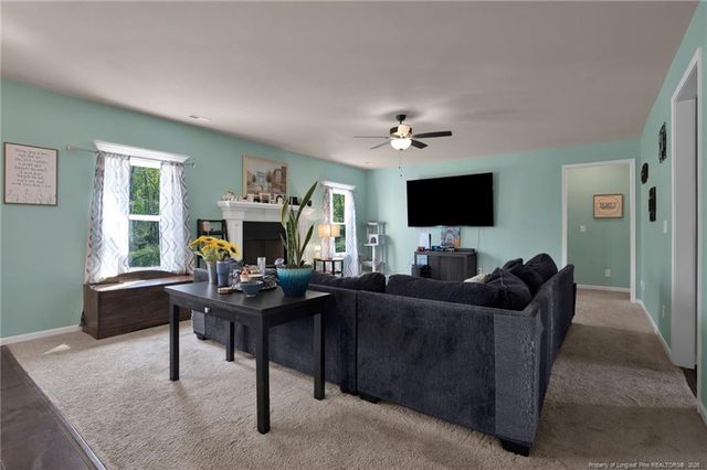 6132 Shannon Woods Way, Hope Mills, NC 28348