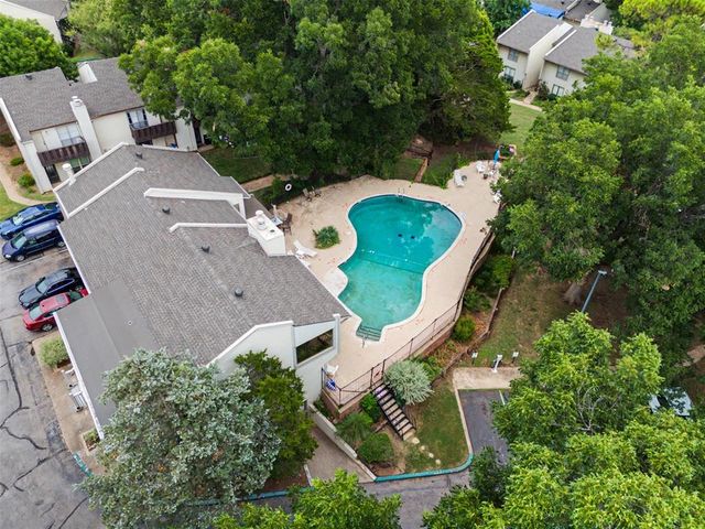 833 Cardinal Creek Boulevard C, Norman, OK 73072