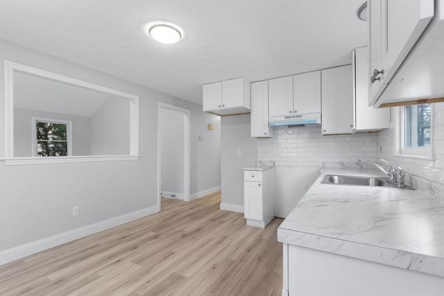 105 Arthur St, Brockton, MA 02302