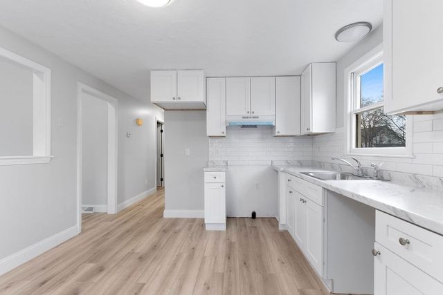 105 Arthur St, Brockton, MA 02302