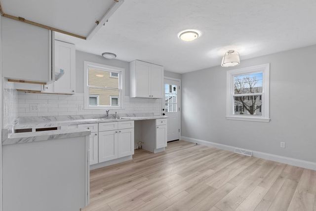 105 Arthur St, Brockton, MA 02302