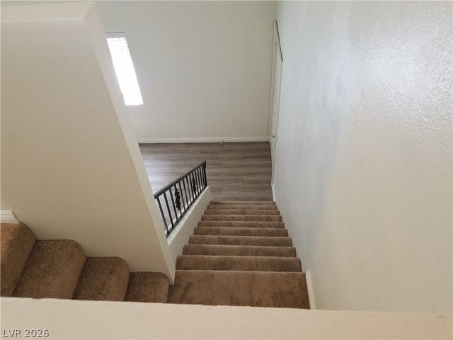 5156 GOLDEN Lane A, Las Vegas, NV 89119