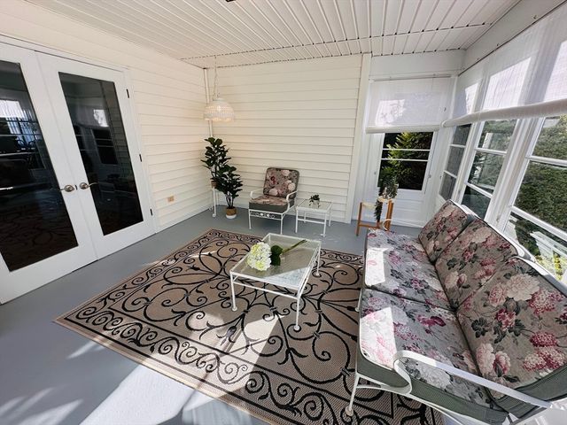 1107 Jackson Rd, Hardwick, MA 01037