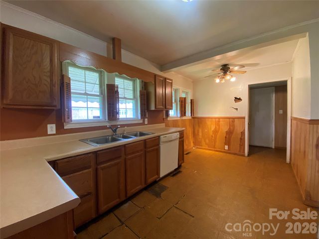 705 E Main Street, Cleveland, NC 27013