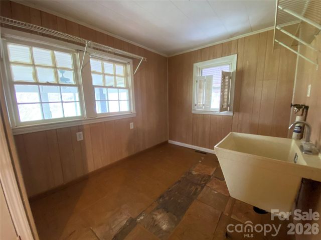 705 E Main Street, Cleveland, NC 27013