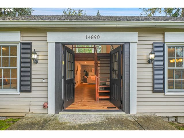 14890 Sw VILLAGE Ln, Beaverton, OR 97007