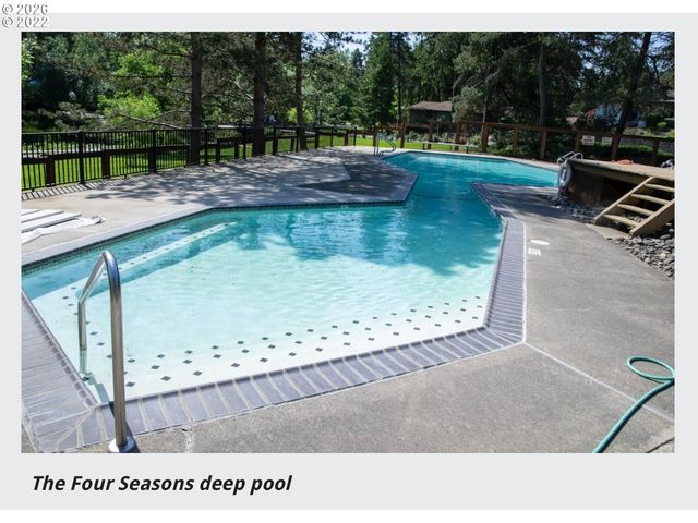 14890 Sw VILLAGE Ln, Beaverton, OR 97007