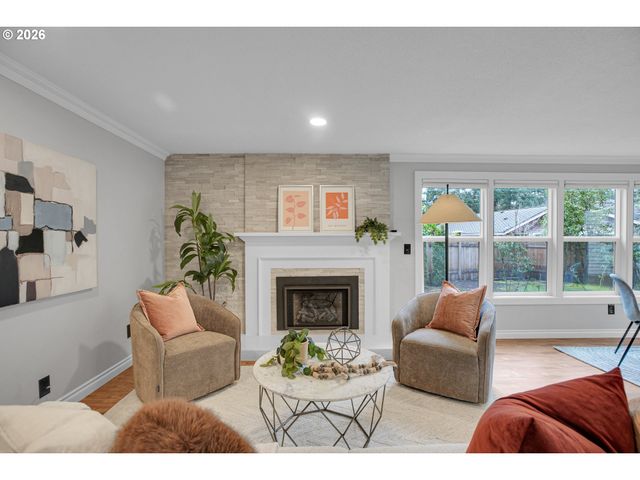 14890 Sw VILLAGE Ln, Beaverton, OR 97007