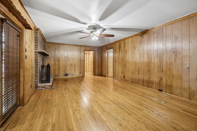 202 High St, Alexandria, TN 37012