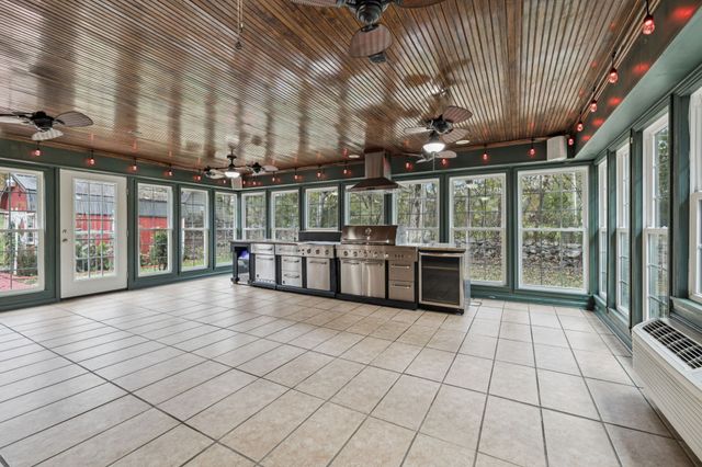 202 High St, Alexandria, TN 37012