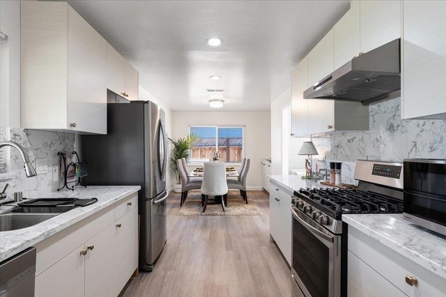 3762 Carlysle Avenue, Santa Clara, CA 95051