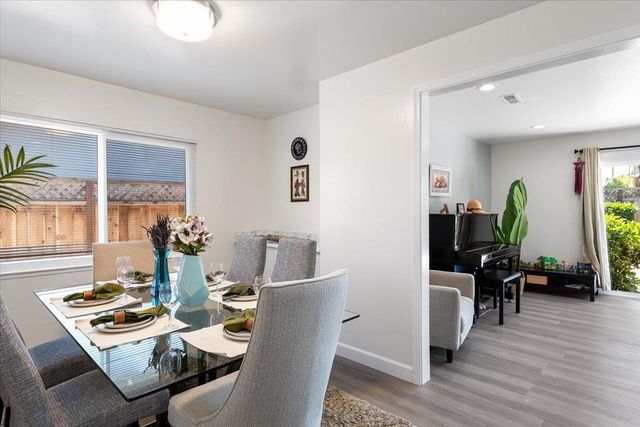 3762 Carlysle Avenue, Santa Clara, CA 95051