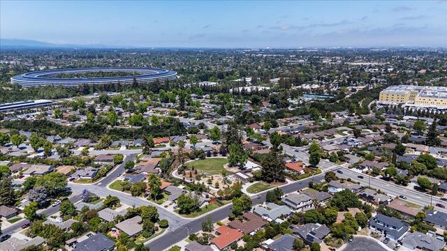 3762 Carlysle Avenue, Santa Clara, CA 95051
