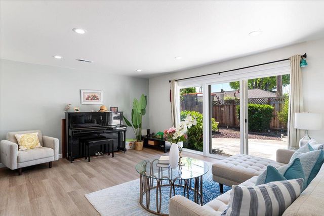 3762 Carlysle Avenue, Santa Clara, CA 95051